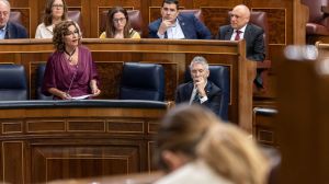 Montero al PP: "Están de espalda a la realidad, este Gobierno con la mayoría de la gente"