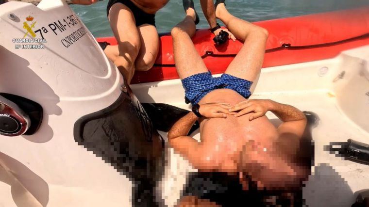 Rescatada una persona que se estaba ahogando en el mar en Porto Cristo (Mallorca)