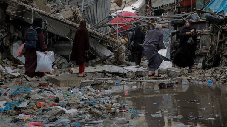 Israel-Palestina: Las fuerzas israelíes destruyen un hospital en Gaza