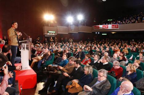 Pedro Sánchez: Exijo a Casado y Rivera que sean leales con el Estado sobre Venezuela