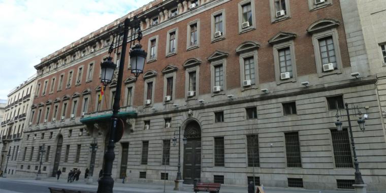 El déficit del conjunto de la Administración Central, CCAA y Seguridad Social desciende un 28,5% hasta noviembre