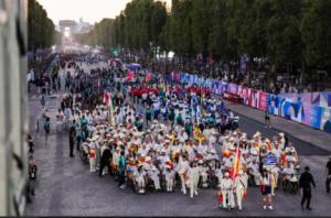 París 2024 declara la revolución paralímpica en la Concordia tras un histórico desfile por los Campos Elíseos
