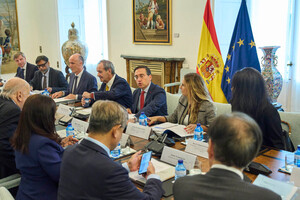 Albares se reúne con embajadores para fortalecer la Cumbre Iberoamericana en Madrid