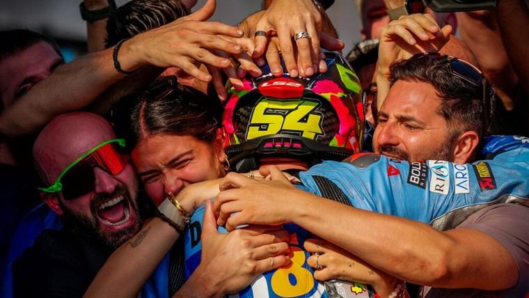 Aldeguer conquista su primera victoria en MotoGP a los 20 años
