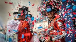Bagnaia se lleva la victoria en el GP de las Américas tras la caída de Márquez