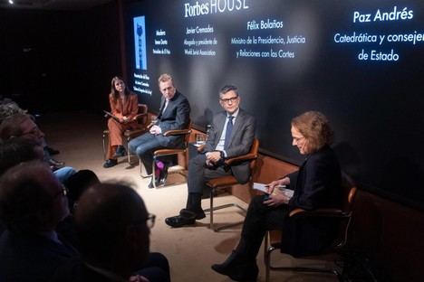 Bolaños discute el Estado de Derecho en un coloquio en Madrid