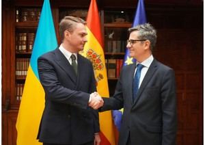 Bolaños y el fiscal ucraniano abordan cooperación judicial en Madrid