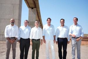 Bolaños y Puente inspeccionan el avance de la Alta Velocidad Almería-Murcia