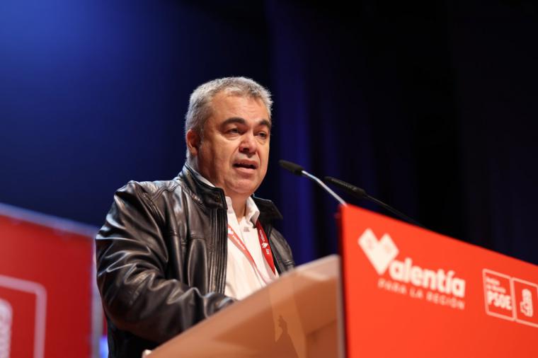 Cerdán defiende al PSOE como bastión democrático ante la ultraderecha