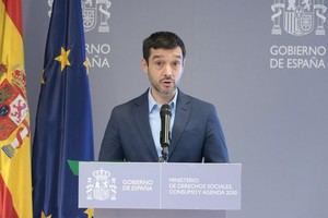 Consumo inicia una gran campaña para detectar rebajas engañosas en Black Friday