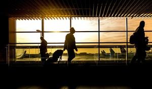 Consumo advierte: Compensaciones de hasta 600 euros por cancelaciones de vuelos