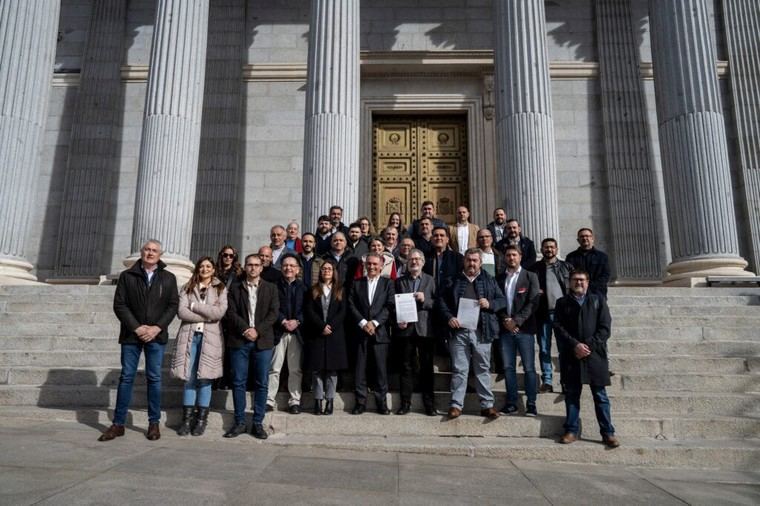 Alcaldes de IU acusan a PP, Vox y Junts de crisis en las cuentas municipales y piden derogar la 'ley Montoro'