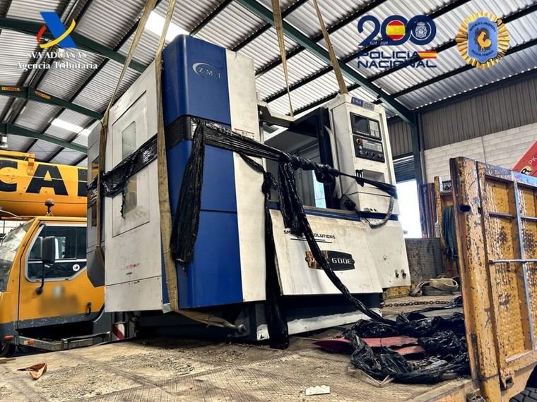 Desmantelan red internacional de tráfico de cocaína oculta en maquinaria industrial