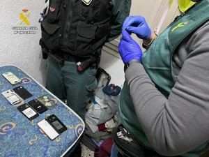 Desmantelan red de estafas que defraudó casi 1,6 millones de euros en España