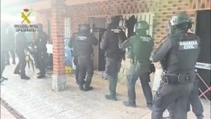 Detenido por incendiar casas tras un robo en su domicilio