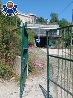 Detienen a dos hombres en Donostia por robar cable de obras de Euskotren