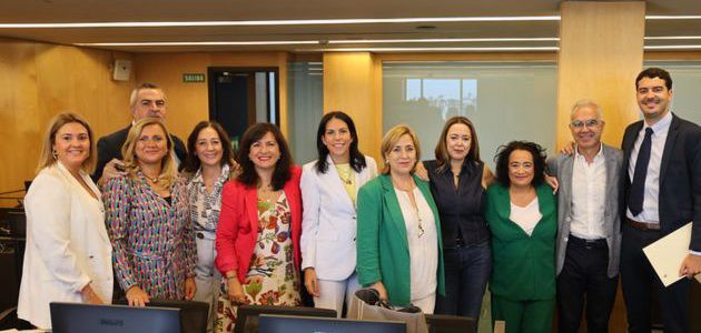 Congreso avanza en la simplificación de trámites administrativos y apoya la industria ferroviaria