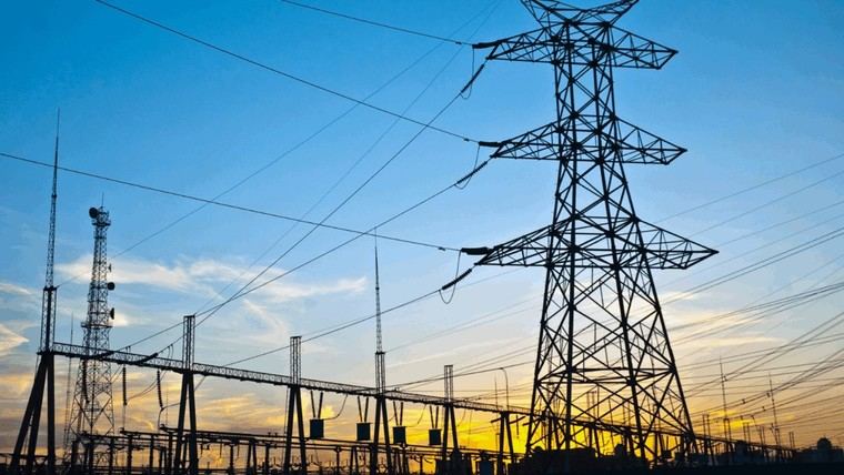 El Gobierno refuerza la estabilidad del sistema eléctrico con nuevo decreto