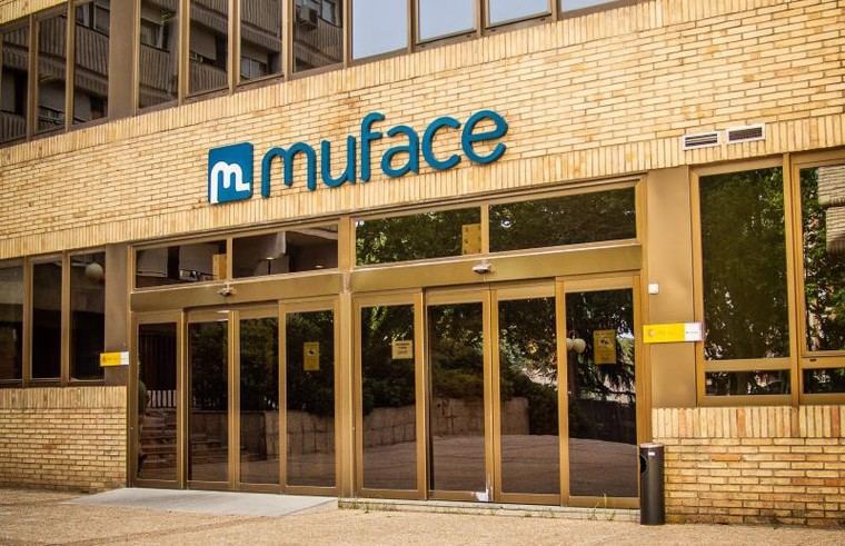Gobierno lanza nueva licitación para MUFACE con un aumento del 33% en primas sanitarias