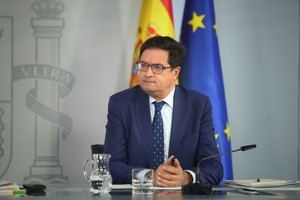 El Gobierno invierte 107 millones en inteligencia artificial con Multiverse Computing
