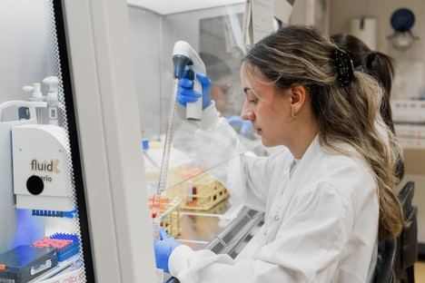 Estudio pionero en España busca predecir el riesgo de cáncer de mama en 10.000 mujeres