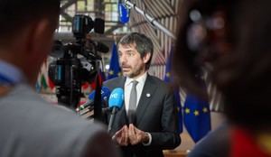 Ministro de Cultura pide protección legal para el sector cultural frente a la IA en Europa