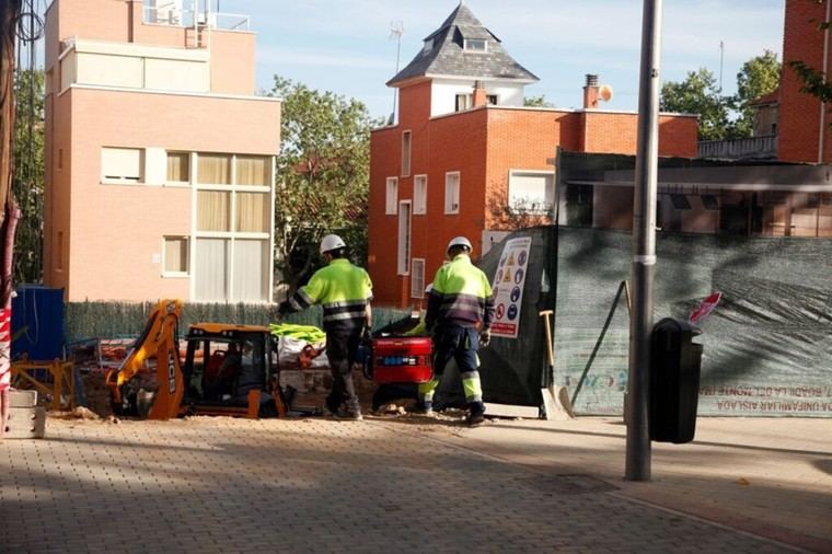 El desempleo disminuye en 4.846 personas en septiembre, marcando un cambio positivo