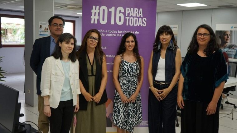 El servicio 016 atendió más de 59,000 consultas en seis meses