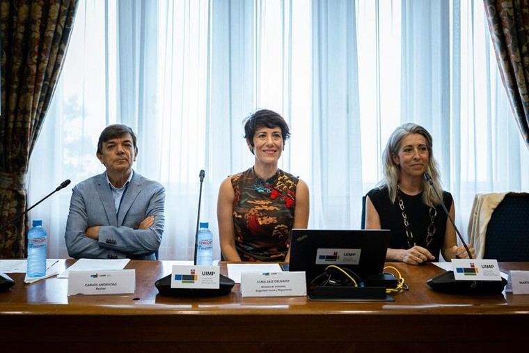 Elma Saiz destaca el Pacto de Toledo y lanza nueva herramienta para las pensiones