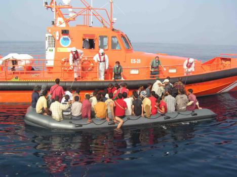 Condenan a cuatro años de prisión al patrón de una patera que llegó con 13 migrantes a España