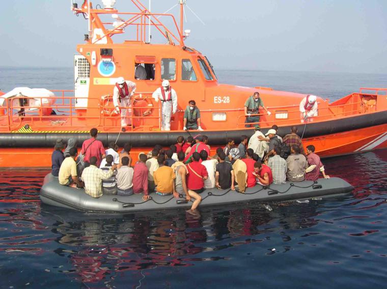 Condenan a cuatro años de prisión al patrón de una patera que llegó con 13 migrantes a España