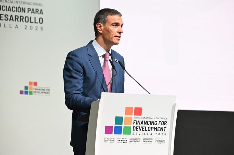 España se une a coalición para impulsar la sostenibilidad en el transporte aéreo