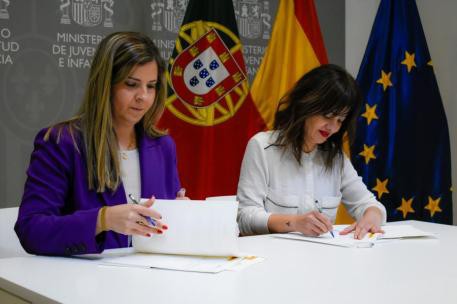España y Portugal unen fuerzas en políticas de juventud