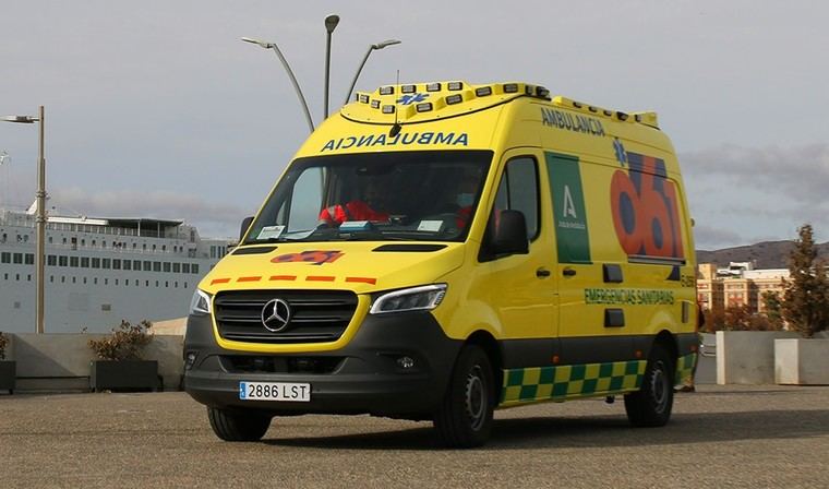 Hombre muere tras caer por un tragaluz en Mengíbar