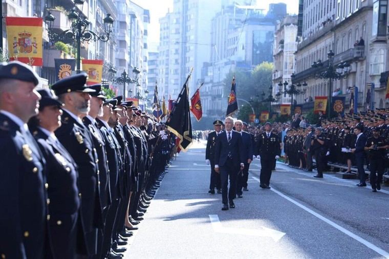 Grande-Marlaska destaca el récord histórico de policías en España para combatir el delito