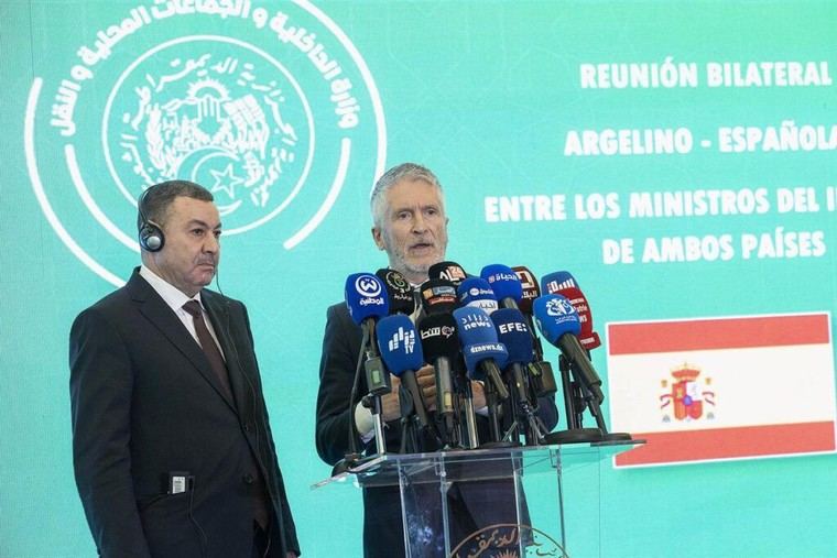 Grande-Marlaska y Argelia refuerzan la cooperación contra el tráfico de personas