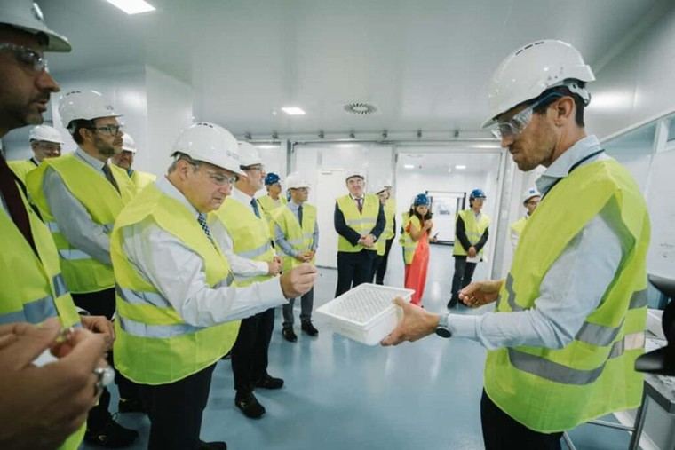 Hereu resalta la salud pública como un derecho fundamental en su visita a Boehringer