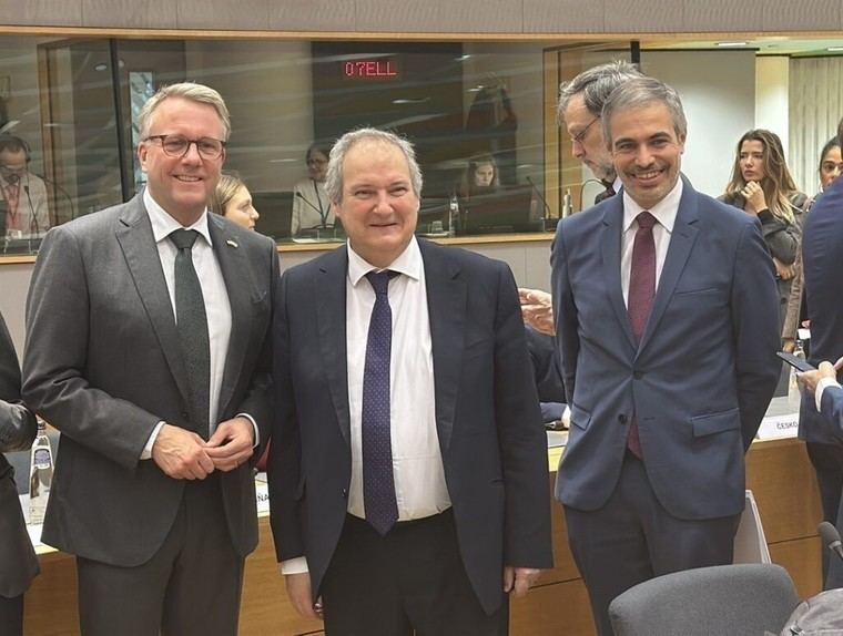 Hereu aboga por una política industrial robusta y financiación ágil en Bruselas