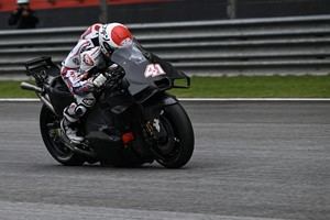 Honda y Yamaha realizan pruebas en el Circuito de Valencia