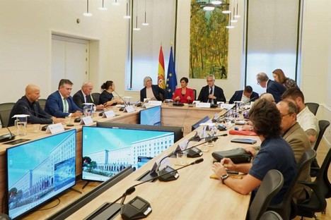 Isabel Rodríguez presenta el Plan de Vivienda 2026-2030 a sindicatos y empresarios