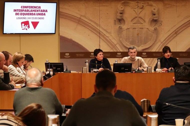 IU se posiciona como líder en la lucha contra el neofascismo y la desigualdad social