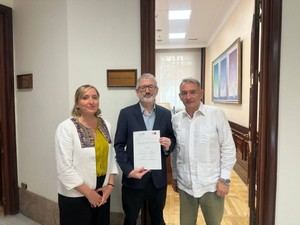 Izquierda Unida propone un nuevo impuesto para herencias y donaciones superiores a un millón de euros