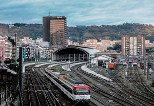Izquierda Unida y el Gobierno impulsan un billete único de transporte para 2026