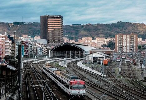 Izquierda Unida y el Gobierno impulsan un billete único de transporte para 2026