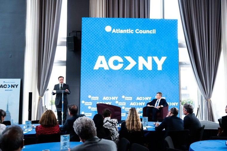 Albares presenta la estrategia de política exterior española en Nueva York