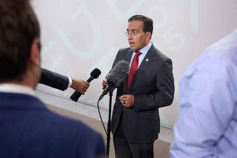 Albares impulsa un plan urgente para abordar la crisis en Gaza y Palestina