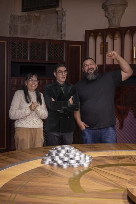 Juan Ferrer y Charo se coronan campeones de ‘Traitors España’ en Antena 3