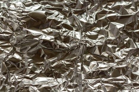 Aluminio: Versatilidad y Rendimiento en Diversas Industrias