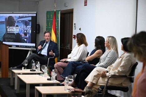 Guardia Civil destaca el papel de la mujer en el Servicio Marítimo en nuevas jornadas