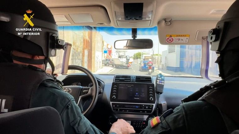 Desmantelan una red criminal con narcogasolinera en Cádiz